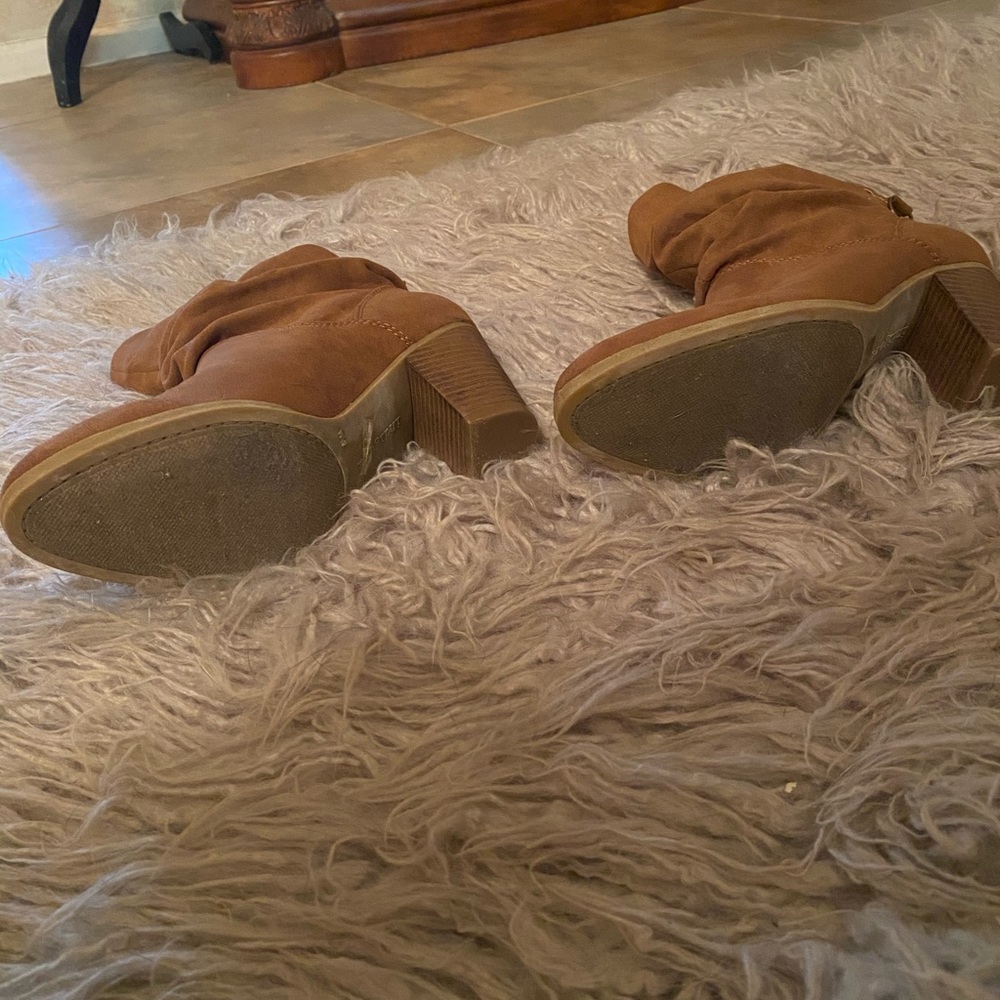 Indigo Size 8 Barely Used Slouch Boot - image 6